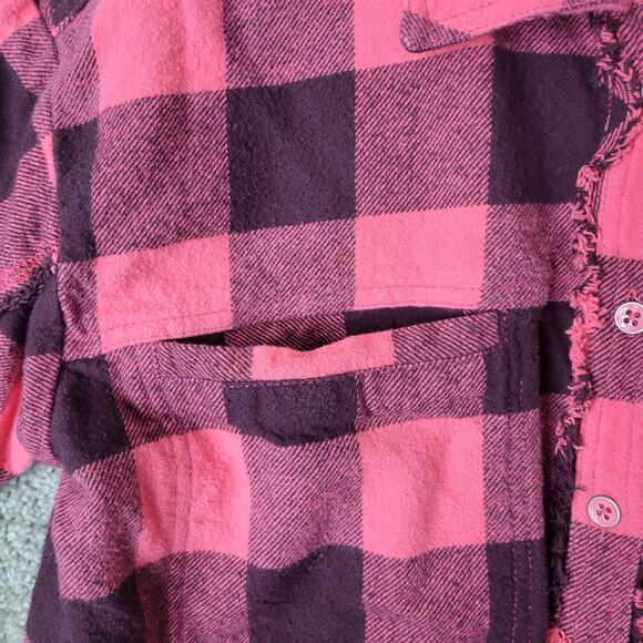 We the Free Oversized Pink Raw Hem Button Down Plaid Shirt Size Small - Picture 6 of 10